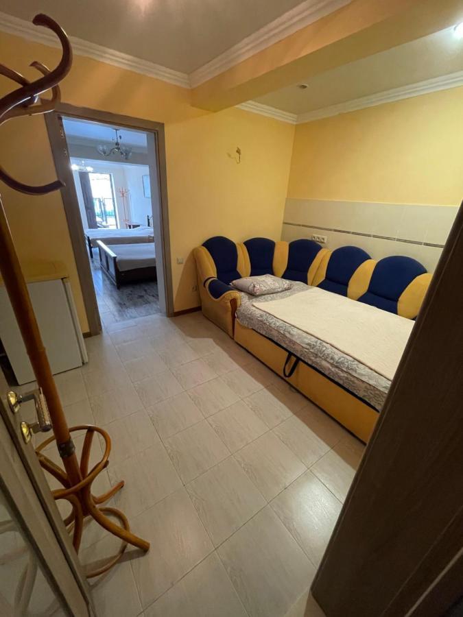 Hotel Гостевой Дом На Гечба Gagry Zewnętrze zdjęcie